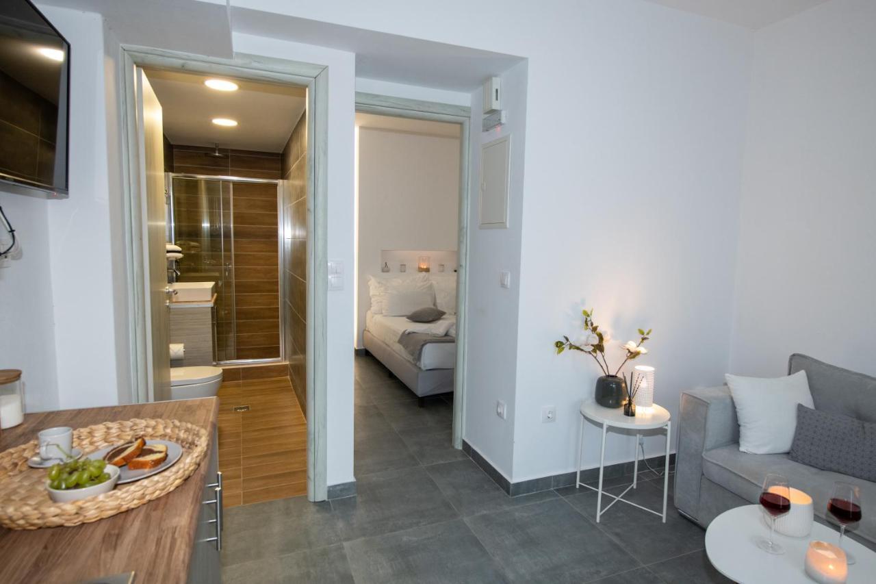 Sofia'S Apartment Камарі Екстер'єр фото