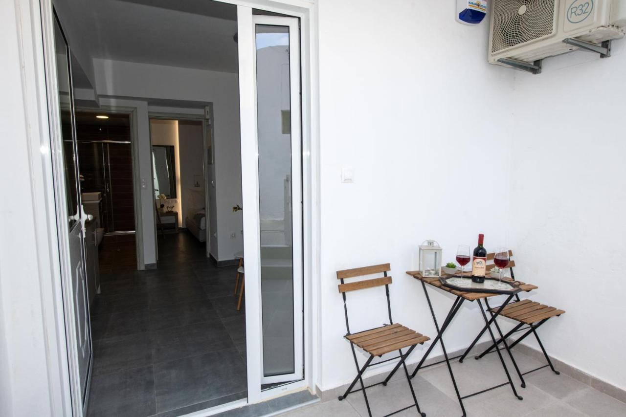 Sofia'S Apartment Камарі Екстер'єр фото