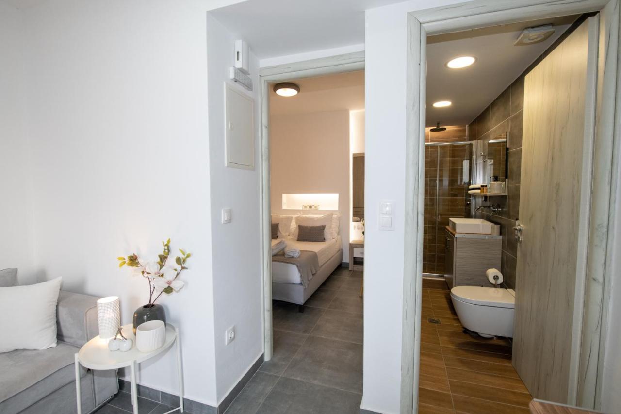 Sofia'S Apartment Камарі Екстер'єр фото